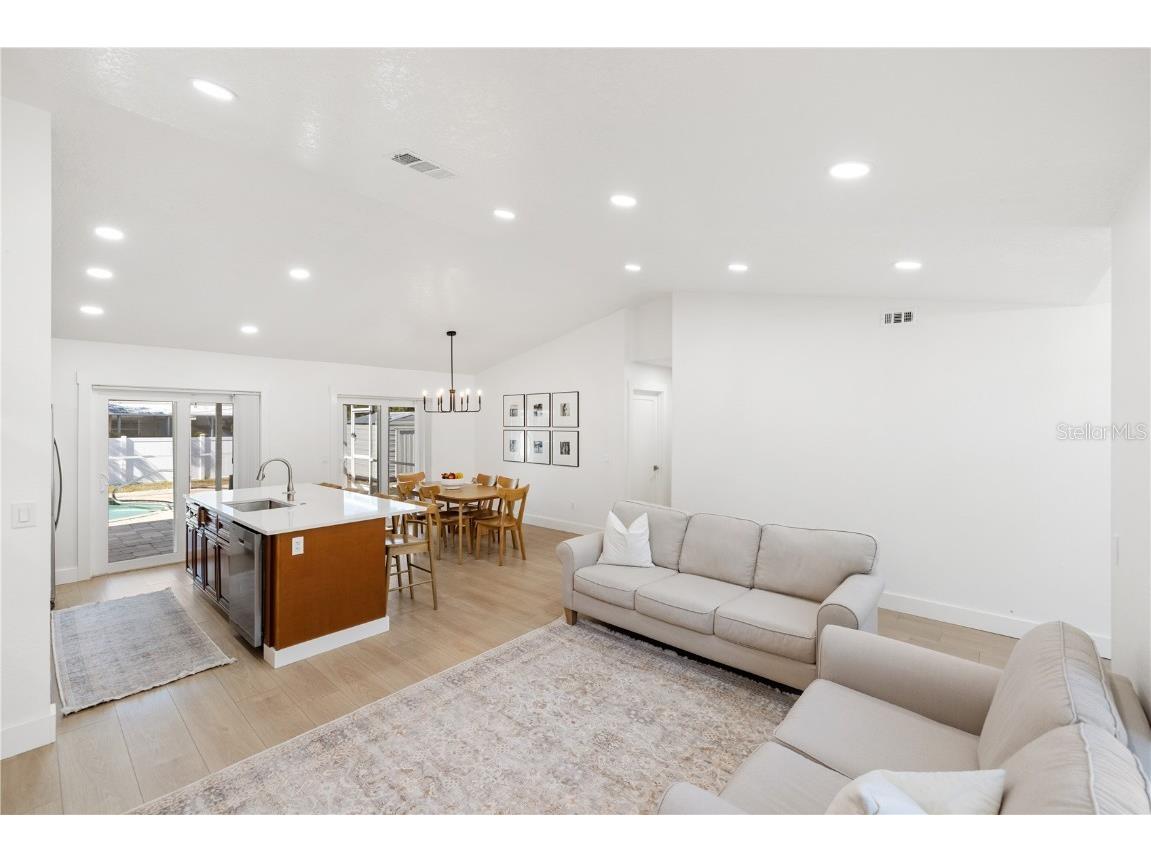 2401 Tamarind Street Port Charlotte FL 33948 A4673116 image6