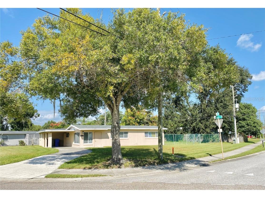 2401 W Oak Street Kissimmee FL 34741 O6151559 image1