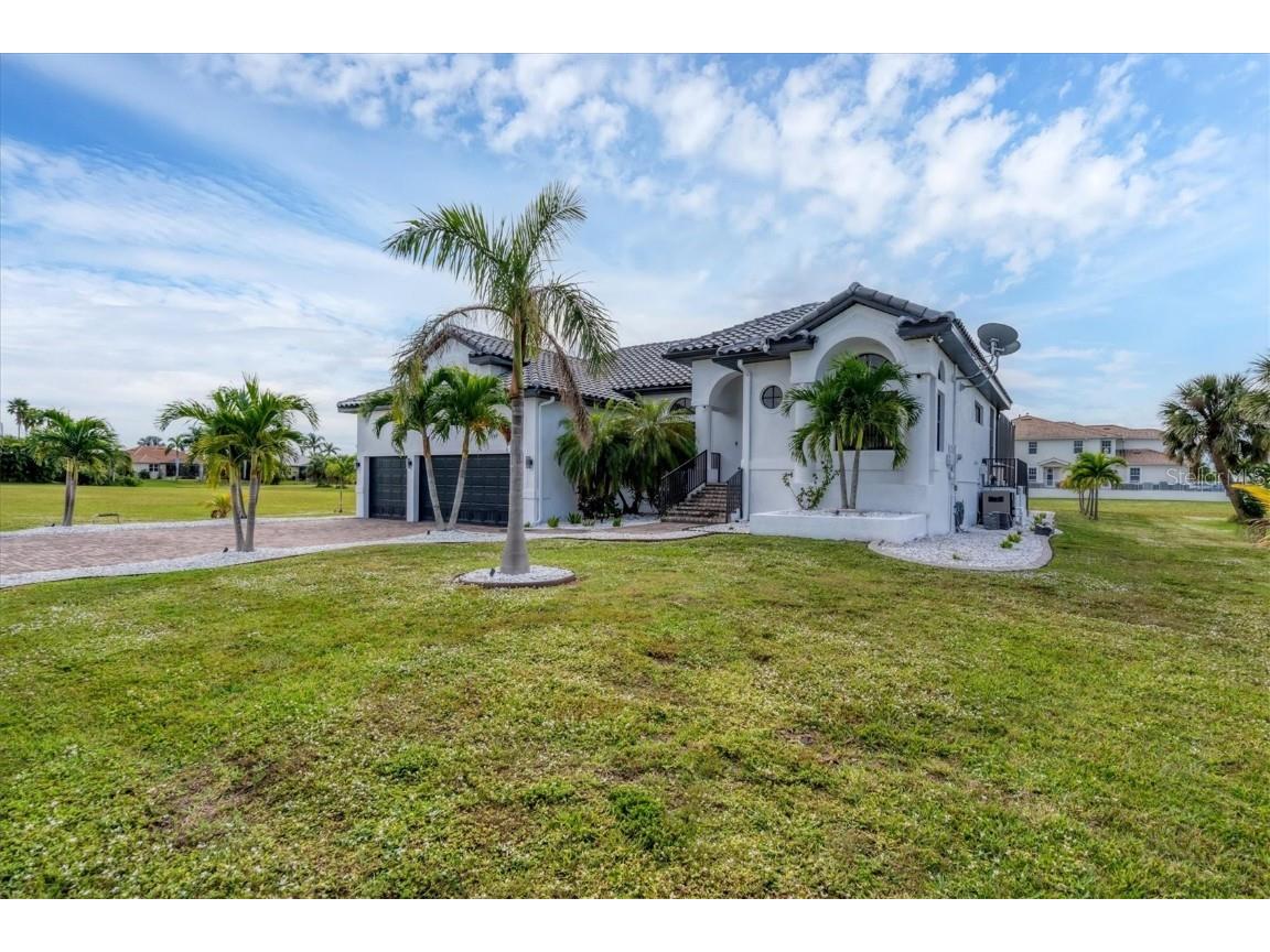 24017 Peppercorn Road Punta Gorda FL 33955 A4648152 image1