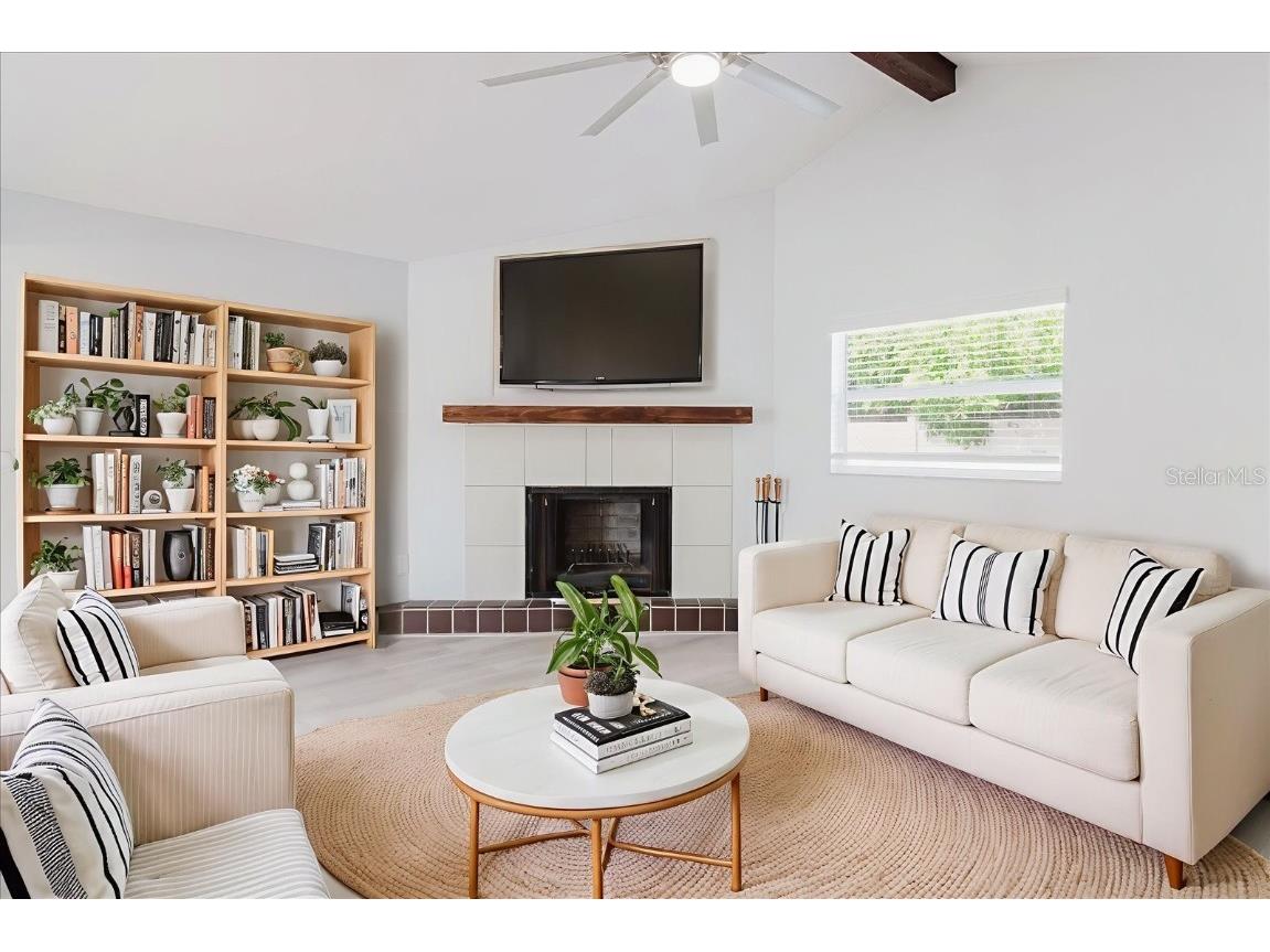 2402 16th Street W Palmetto FL 34221 TB8442485 image15