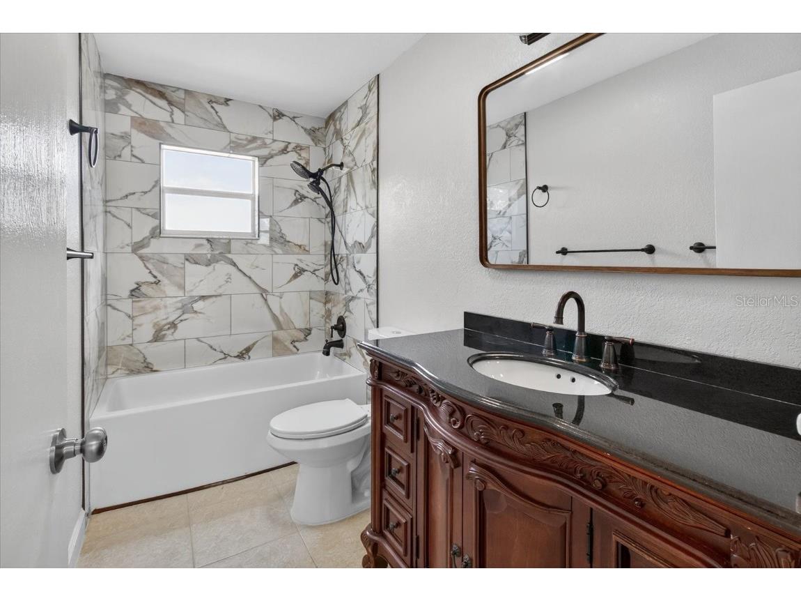 2402 16th Street W Palmetto FL 34221 TB8442485 image21