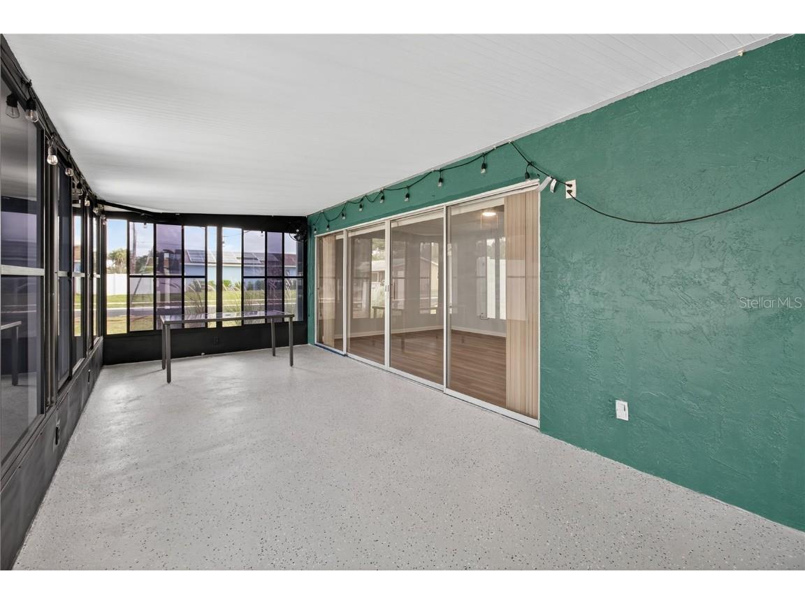 2402 16th Street W Palmetto FL 34221 TB8442485 image26