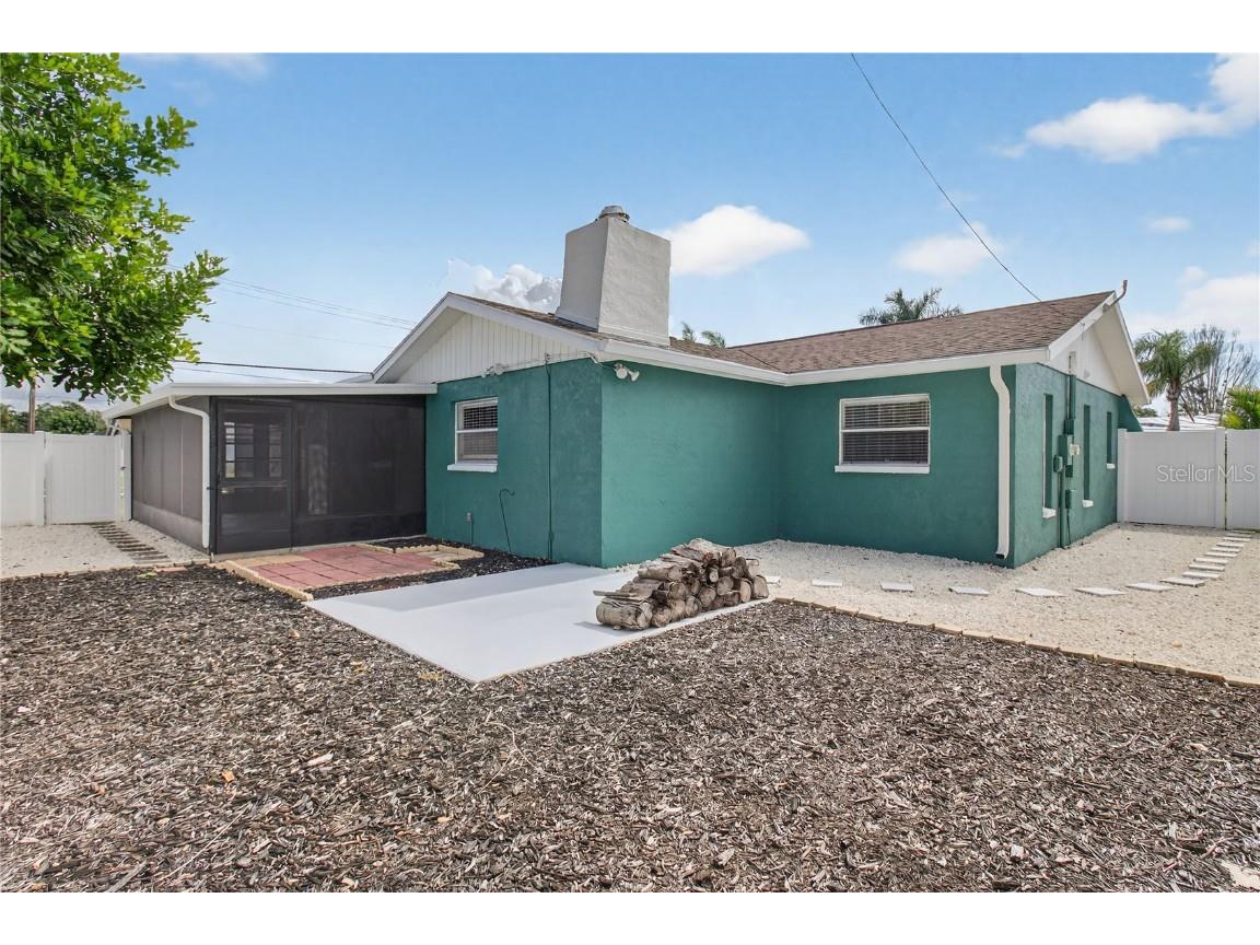 2402 16th Street W Palmetto FL 34221 TB8442485 image30