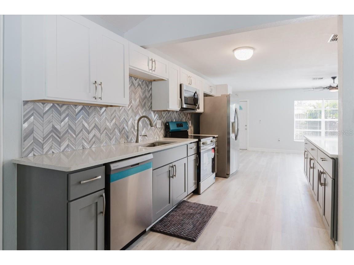 2402 16th Street W Palmetto FL 34221 TB8442485 image9