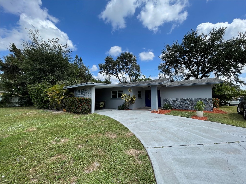 2402 24th Way Sarasota FL 34235 A4514545 image1