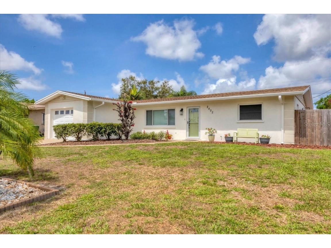 2402 33rd Street W Bradenton FL 34205 A4652719 image1