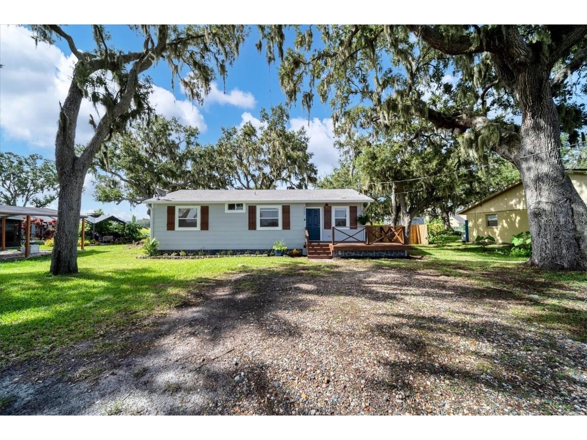 2402 61st Street E Palmetto FL 34221 A4580545 image1