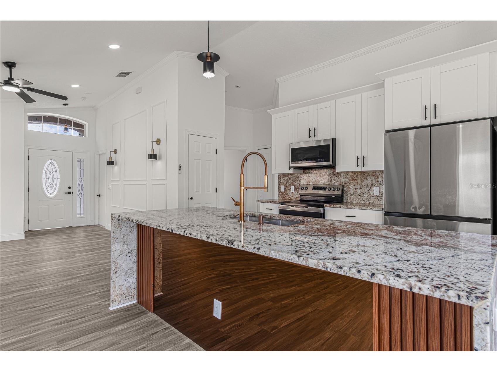 2402 Avalon Court Kissimmee FL 34743 S5147769 image10