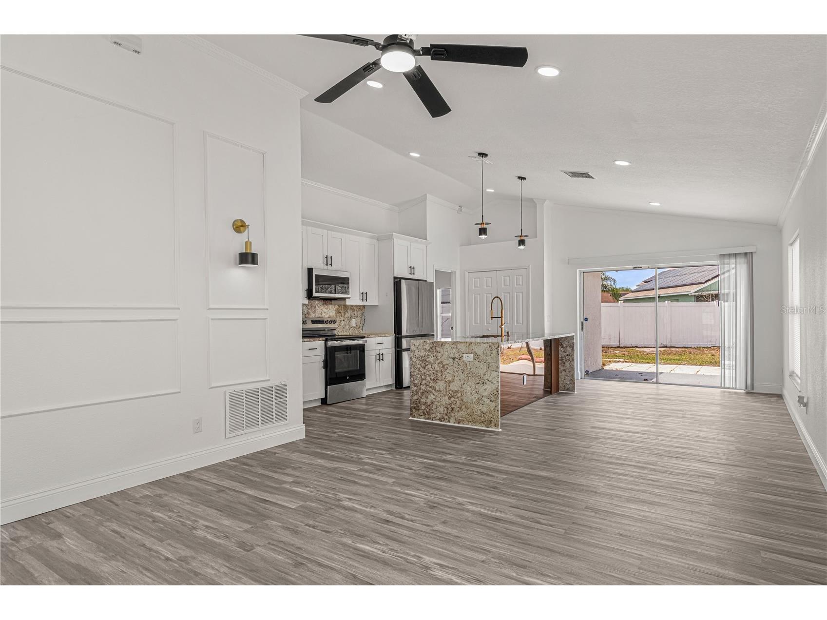 2402 Avalon Court Kissimmee FL 34743 S5147769 image8