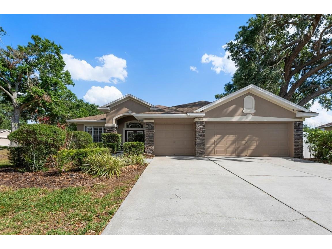 2402 Blue Stone Court Valrico FL 33594 TB8380568 image1