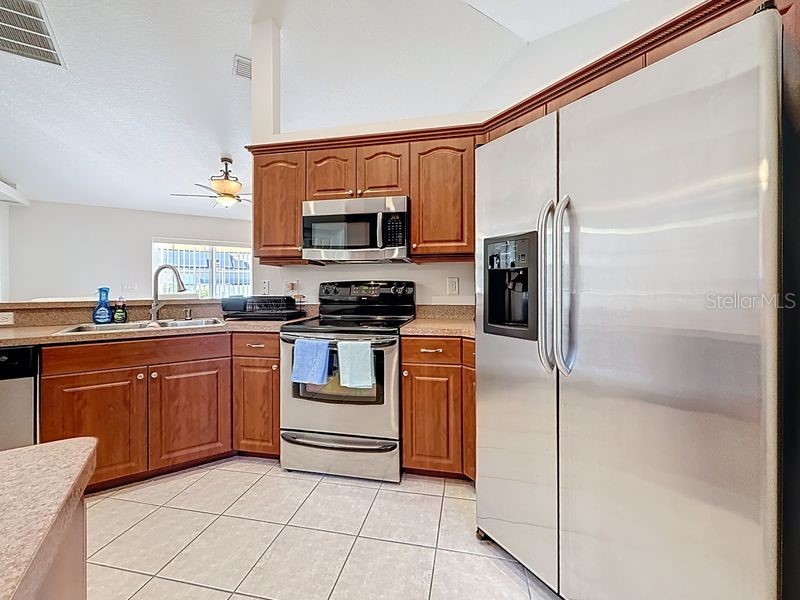 2402 Dryer Avenue Largo FL 33770 TB8485574 image11