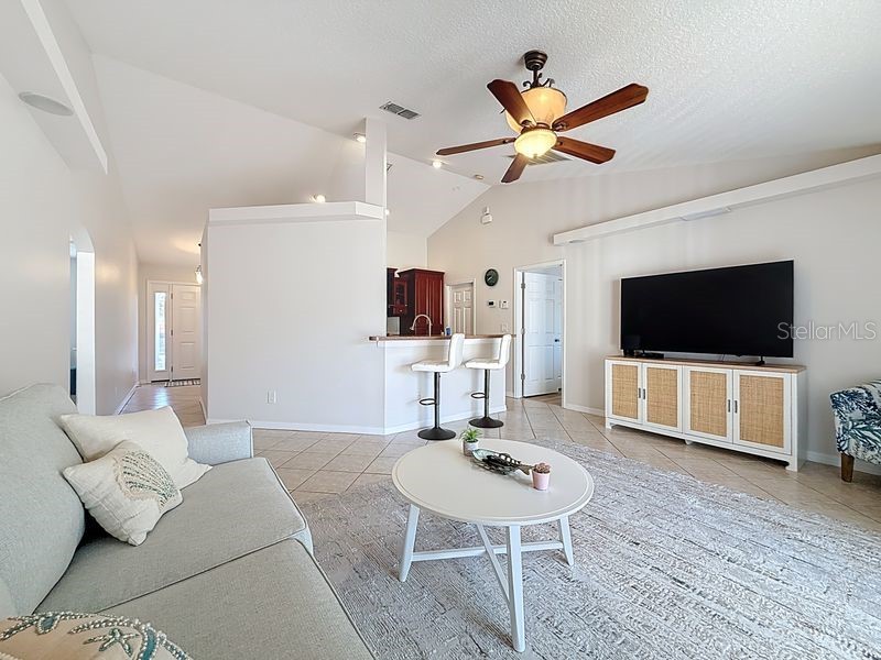 2402 Dryer Avenue Largo FL 33770 TB8485574 image13