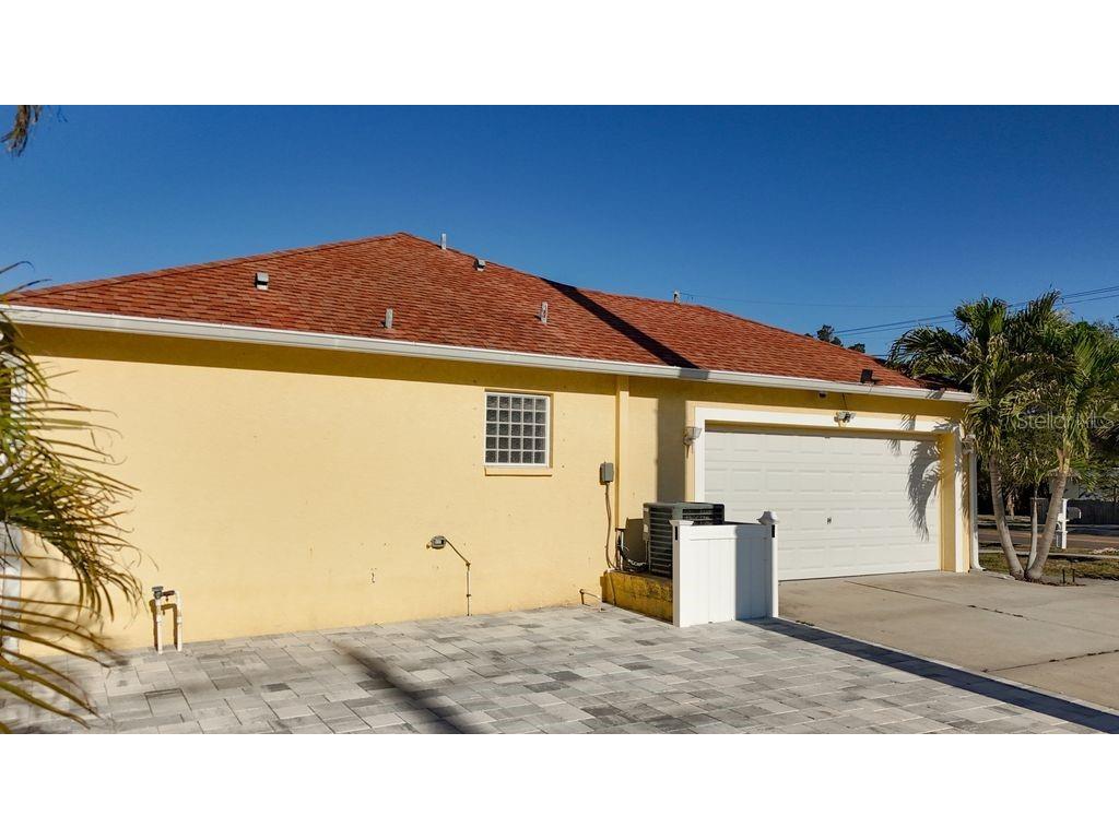 2402 Dryer Avenue Largo FL 33770 TB8485574 image2