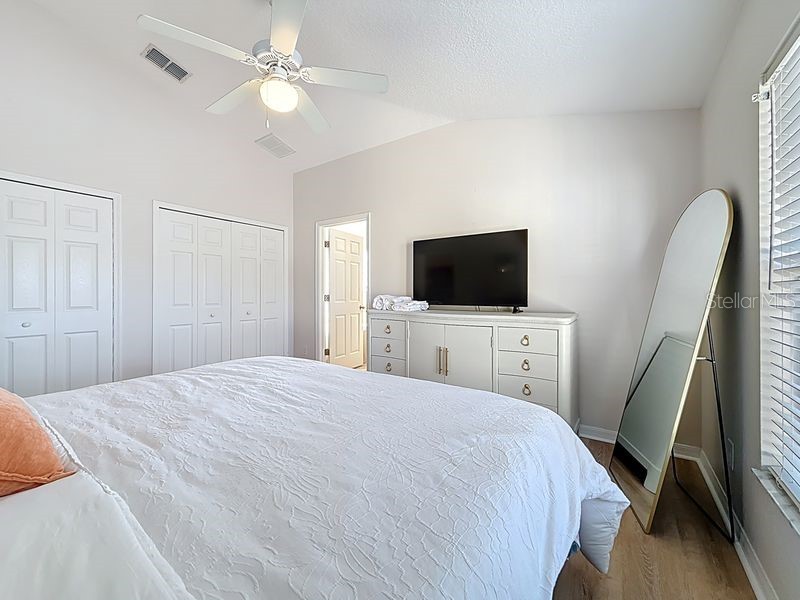 2402 Dryer Avenue Largo FL 33770 TB8485574 image24