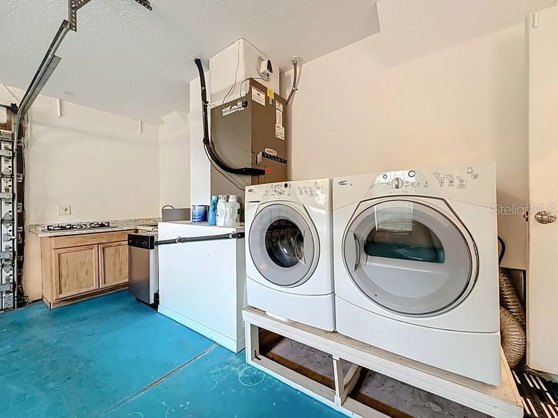 2402 Dryer Avenue Largo FL 33770 TB8485574 image39