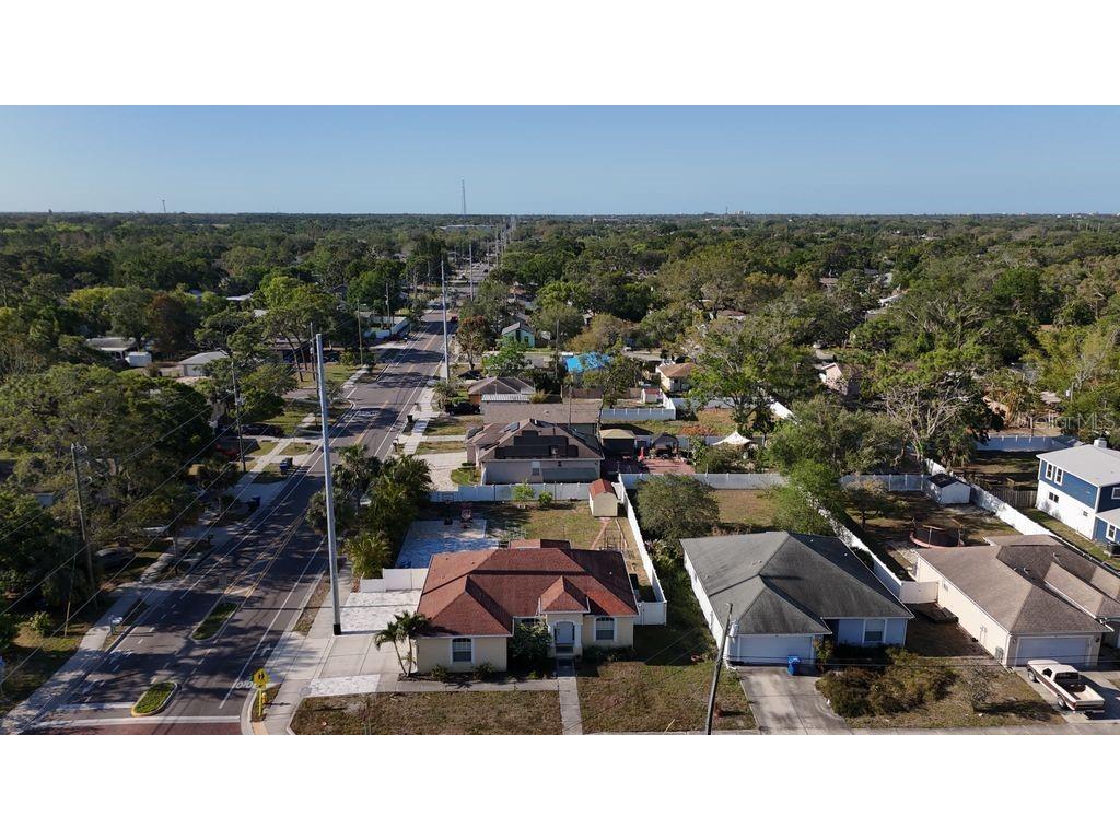 2402 Dryer Avenue Largo FL 33770 TB8485574 image49