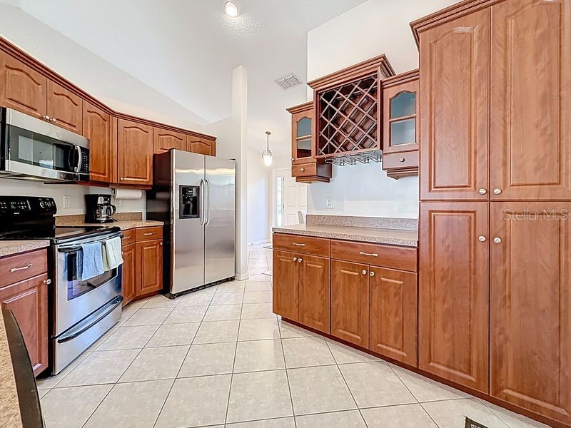 2402 Dryer Avenue Largo FL 33770 TB8485574 image8