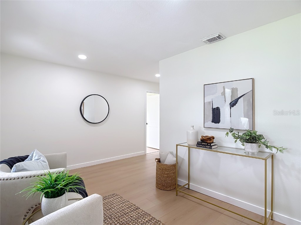 2402 E 148th Avenue Lutz FL 33549 TB8429186 image15