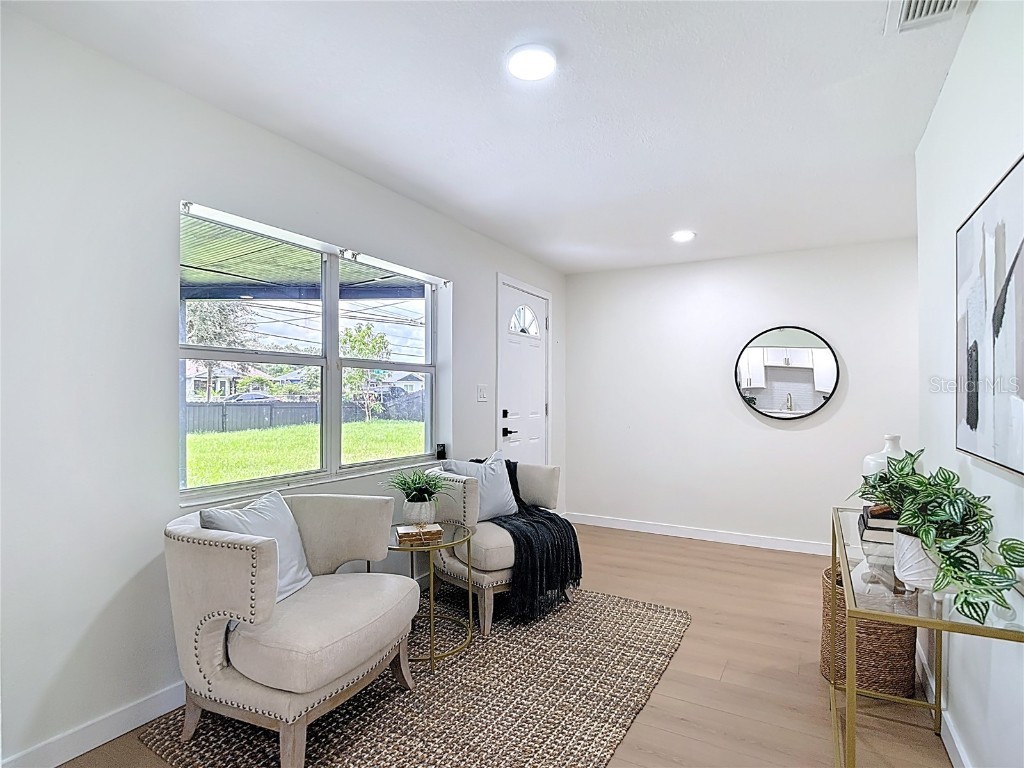 2402 E 148th Avenue Lutz FL 33549 TB8429186 image16