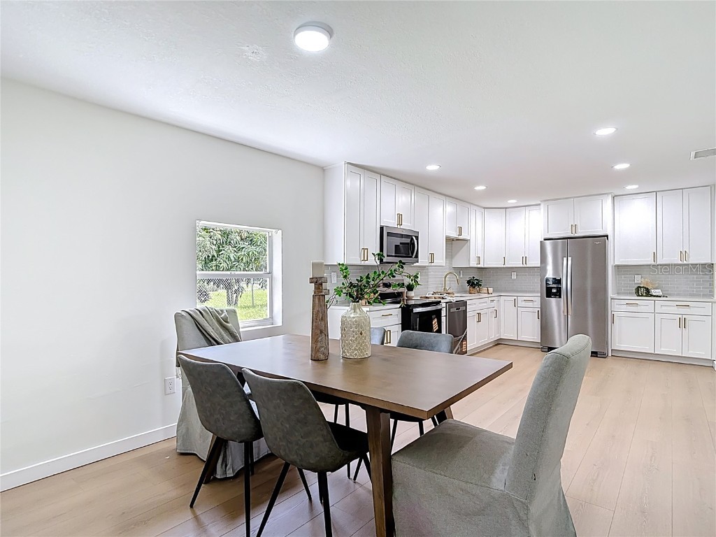 2402 E 148th Avenue Lutz FL 33549 TB8429186 image25