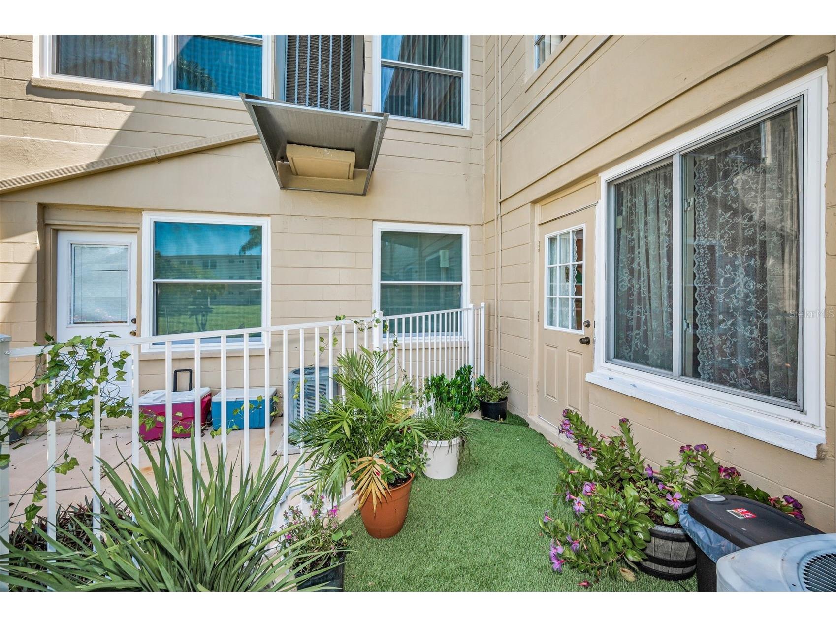 2402 Ecuadorian Way #10 Clearwater FL 33763 TB8430305 image27