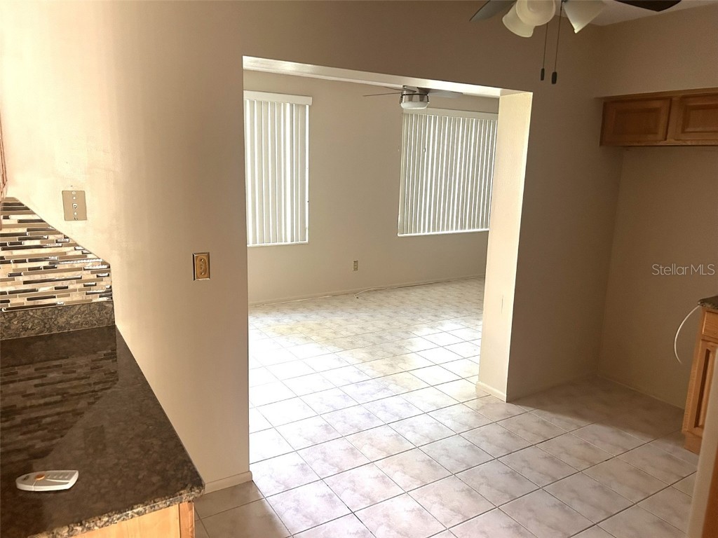 2402 Ecuadorian Way #18 Clearwater FL 33763 TB8433539 image7