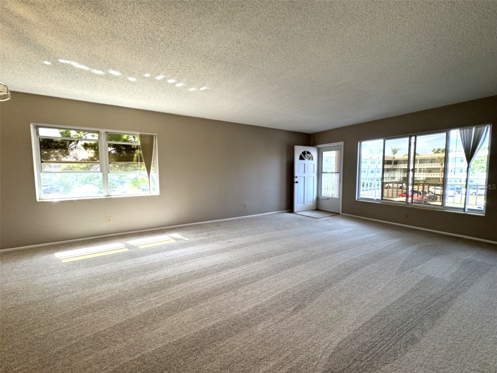 2402 Ecuadorian Way #40 Clearwater FL 33763 TB8497274 image16