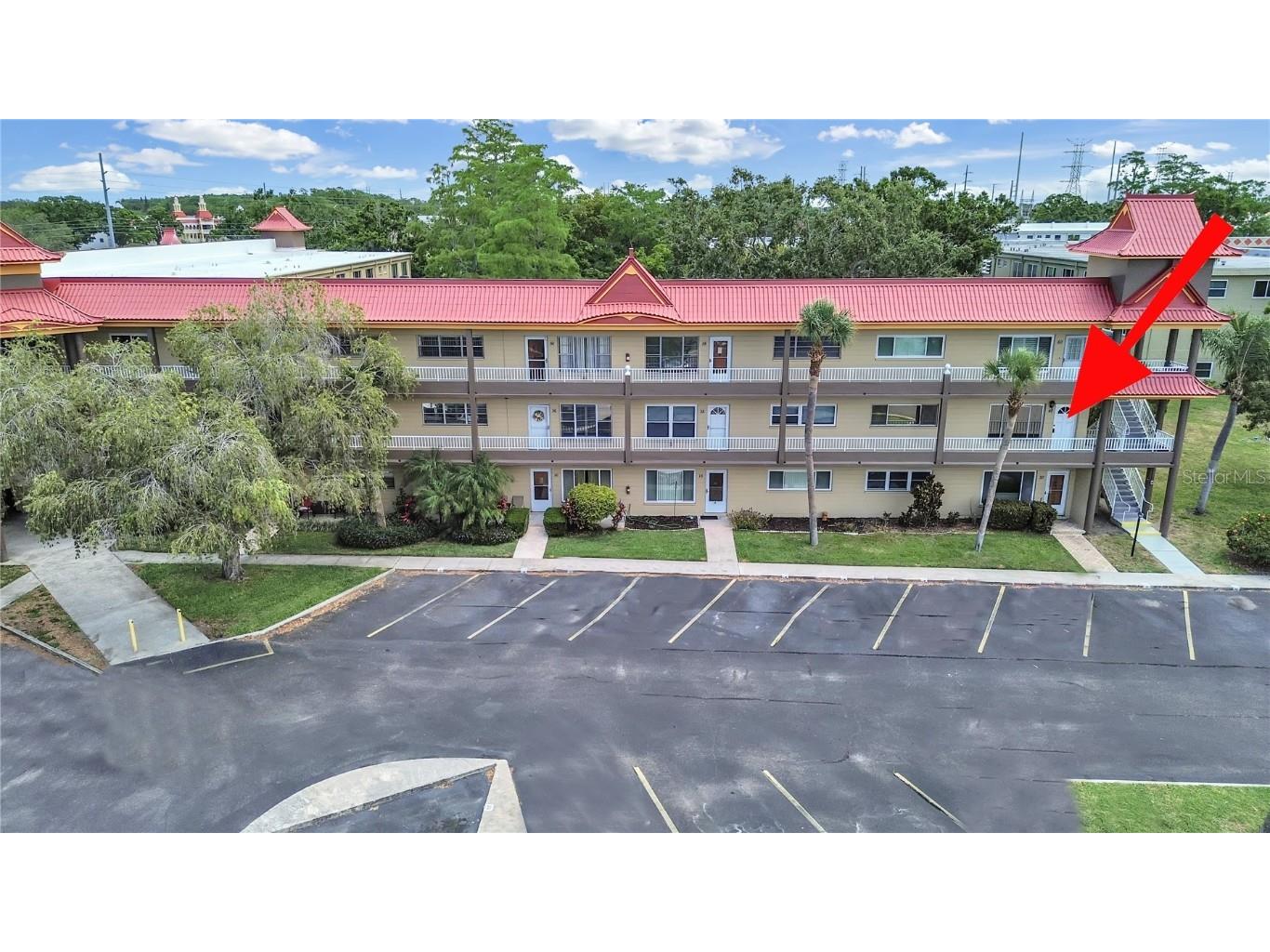 2402 Ecuadorian Way #40 Clearwater FL 33763 W7875403 image1
