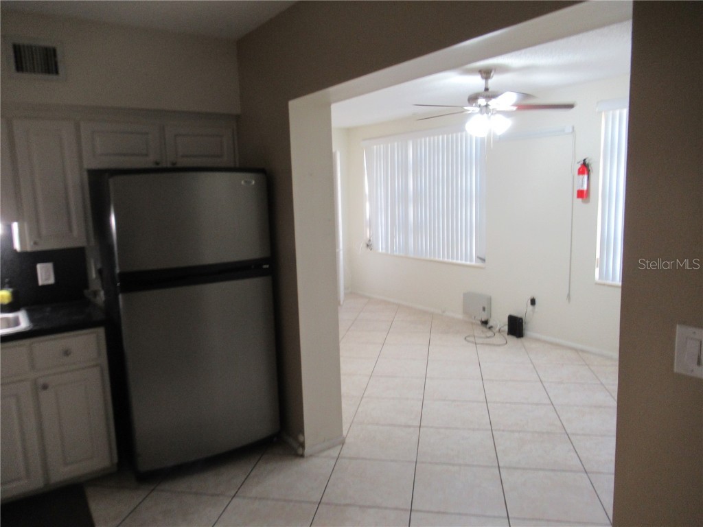 2402 Ecuadorian Way #8 Clearwater FL 33763 TB8451613 image5
