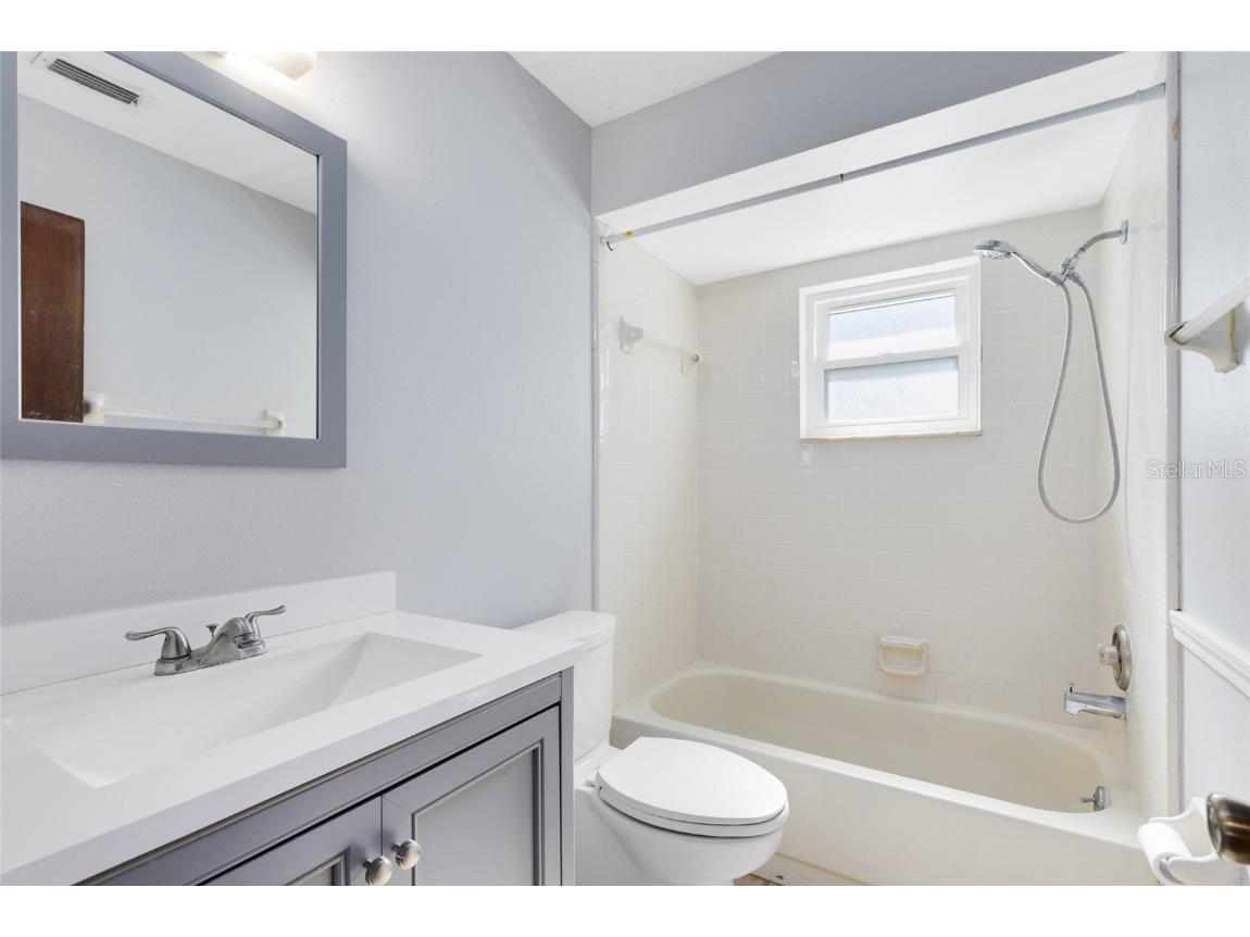 2402 Franklin Drive Kissimmee FL 34744 O6343498 image15