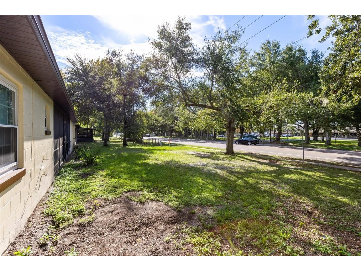 2402 Franklin Drive Kissimmee FL 34744 O6343498 image18