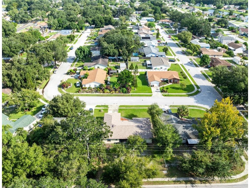 2402 Franklin Drive Kissimmee FL 34744 O6343498 image22