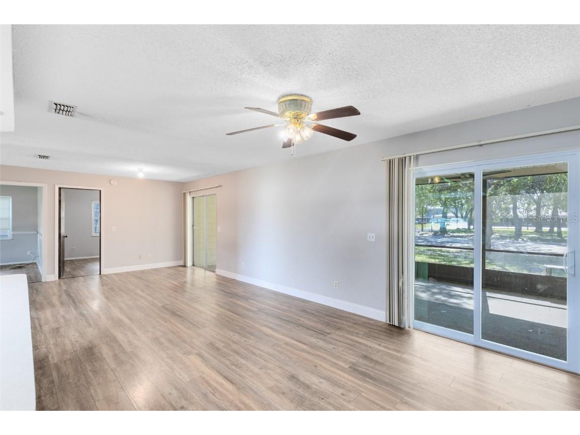 2402 Franklin Drive Kissimmee FL 34744 O6343498 image7