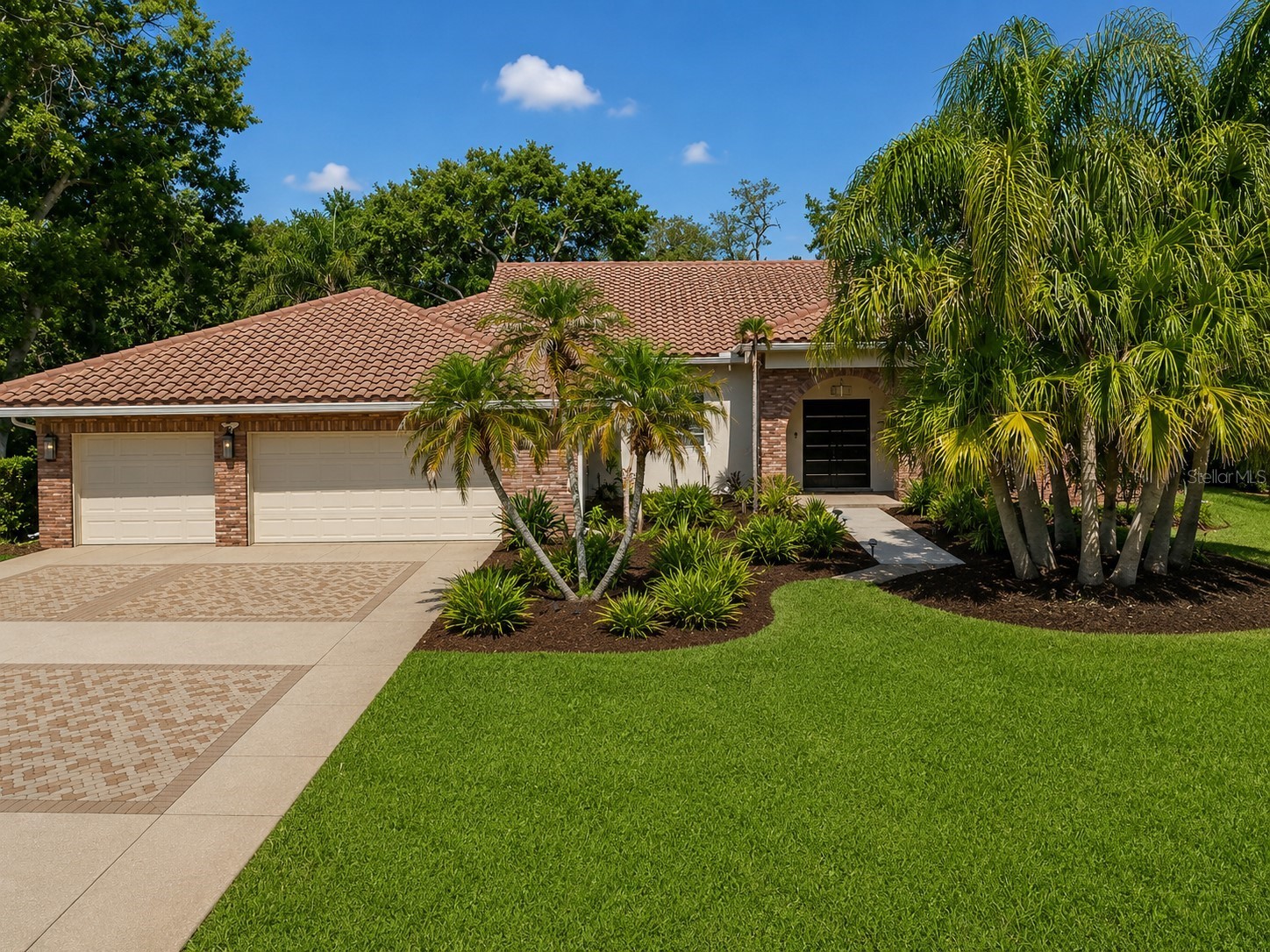 2402 Huntington Boulevard Safety Harbor FL 34695 TB8510708 image2