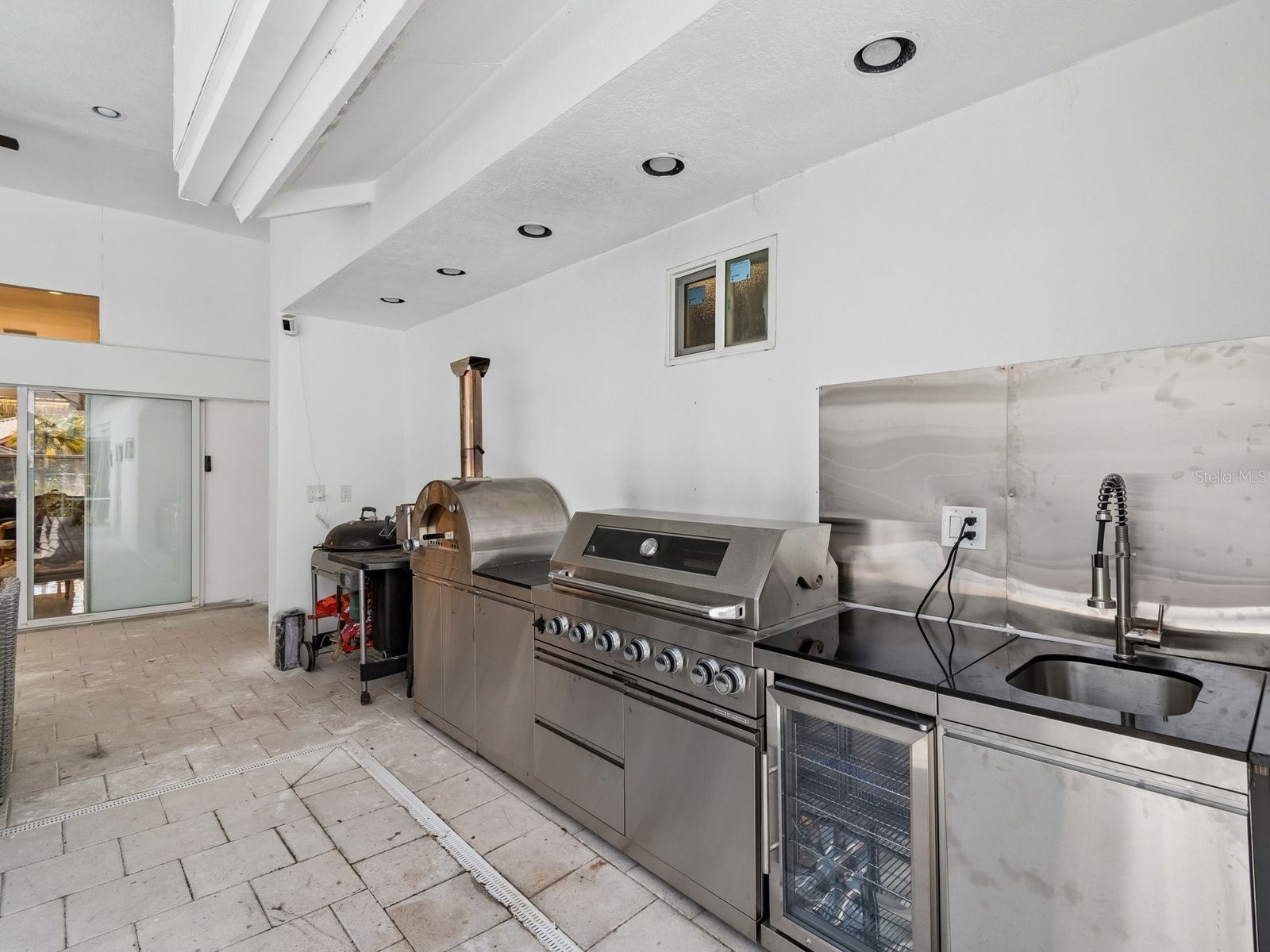 2402 Huntington Boulevard Safety Harbor FL 34695 TB8510708 image24
