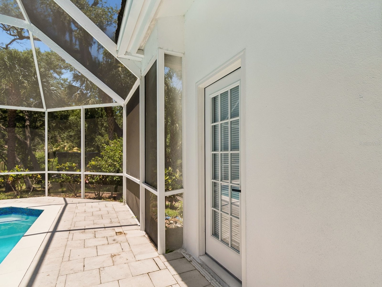 2402 Huntington Boulevard Safety Harbor FL 34695 TB8510708 image31