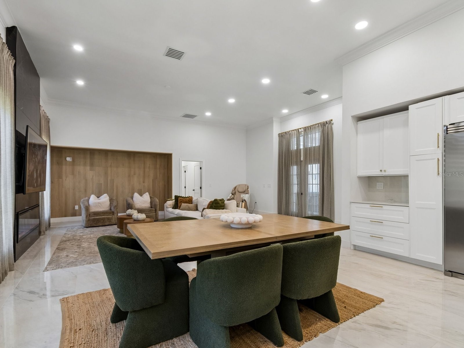 2402 Huntington Boulevard Safety Harbor FL 34695 TB8510708 image45