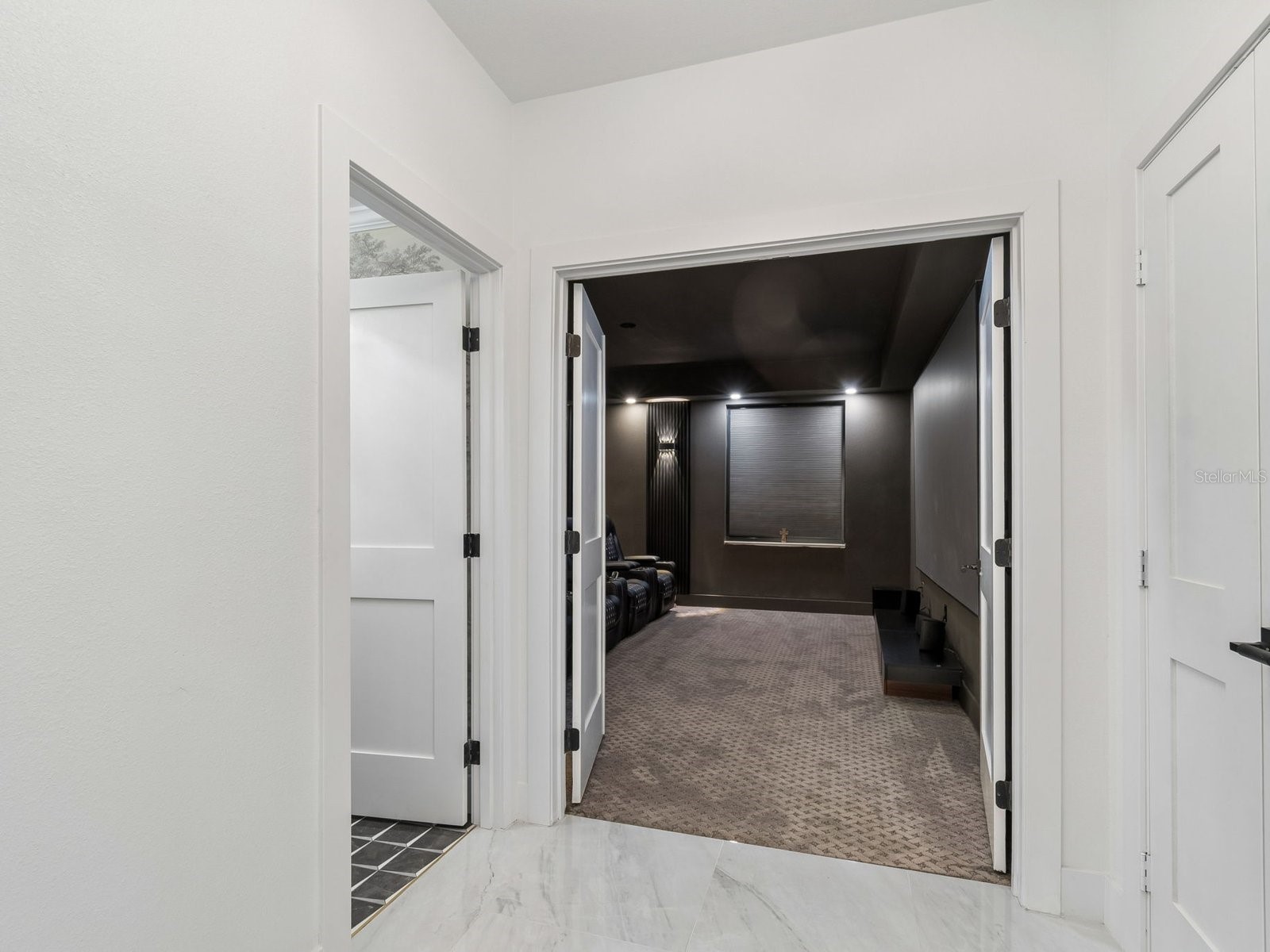 2402 Huntington Boulevard Safety Harbor FL 34695 TB8510708 image73