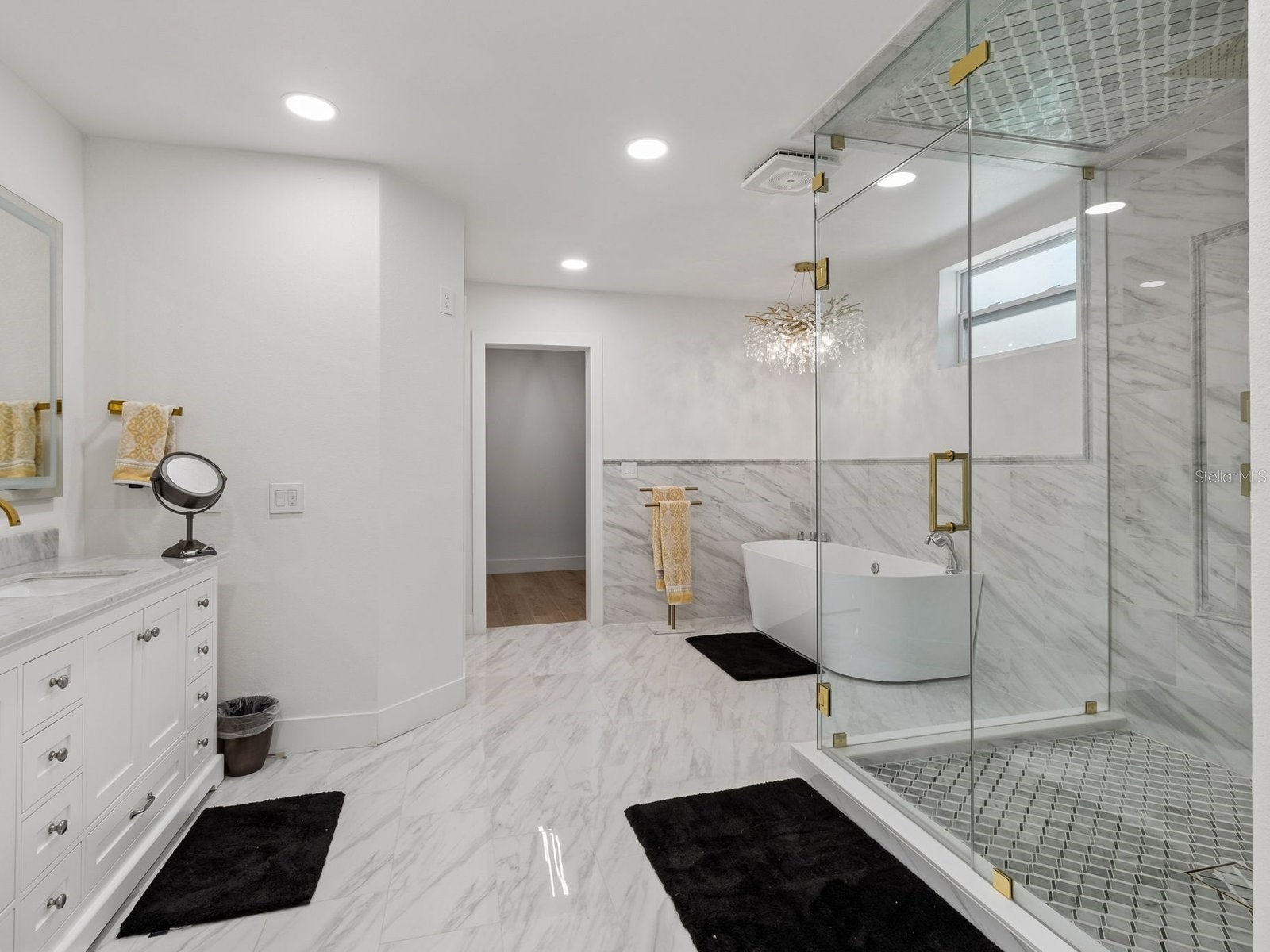 2402 Huntington Boulevard Safety Harbor FL 34695 TB8510708 image83