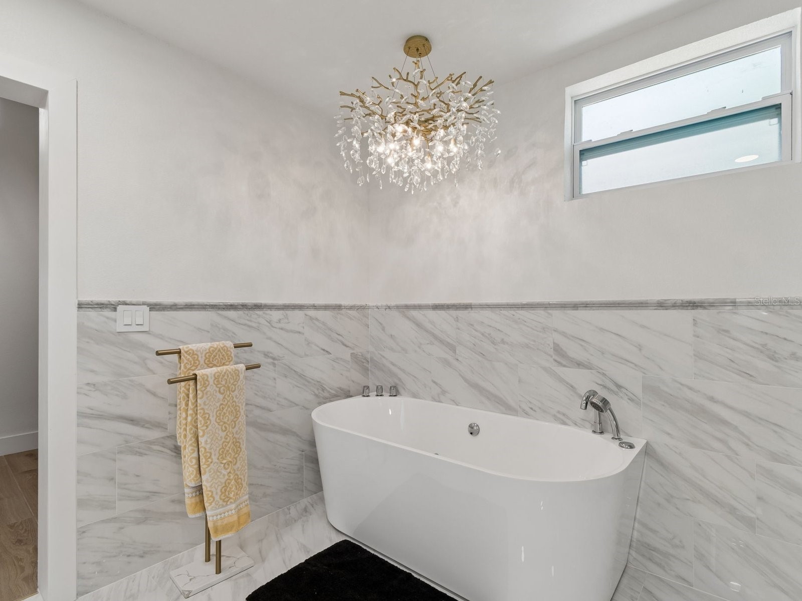 2402 Huntington Boulevard Safety Harbor FL 34695 TB8510708 image87