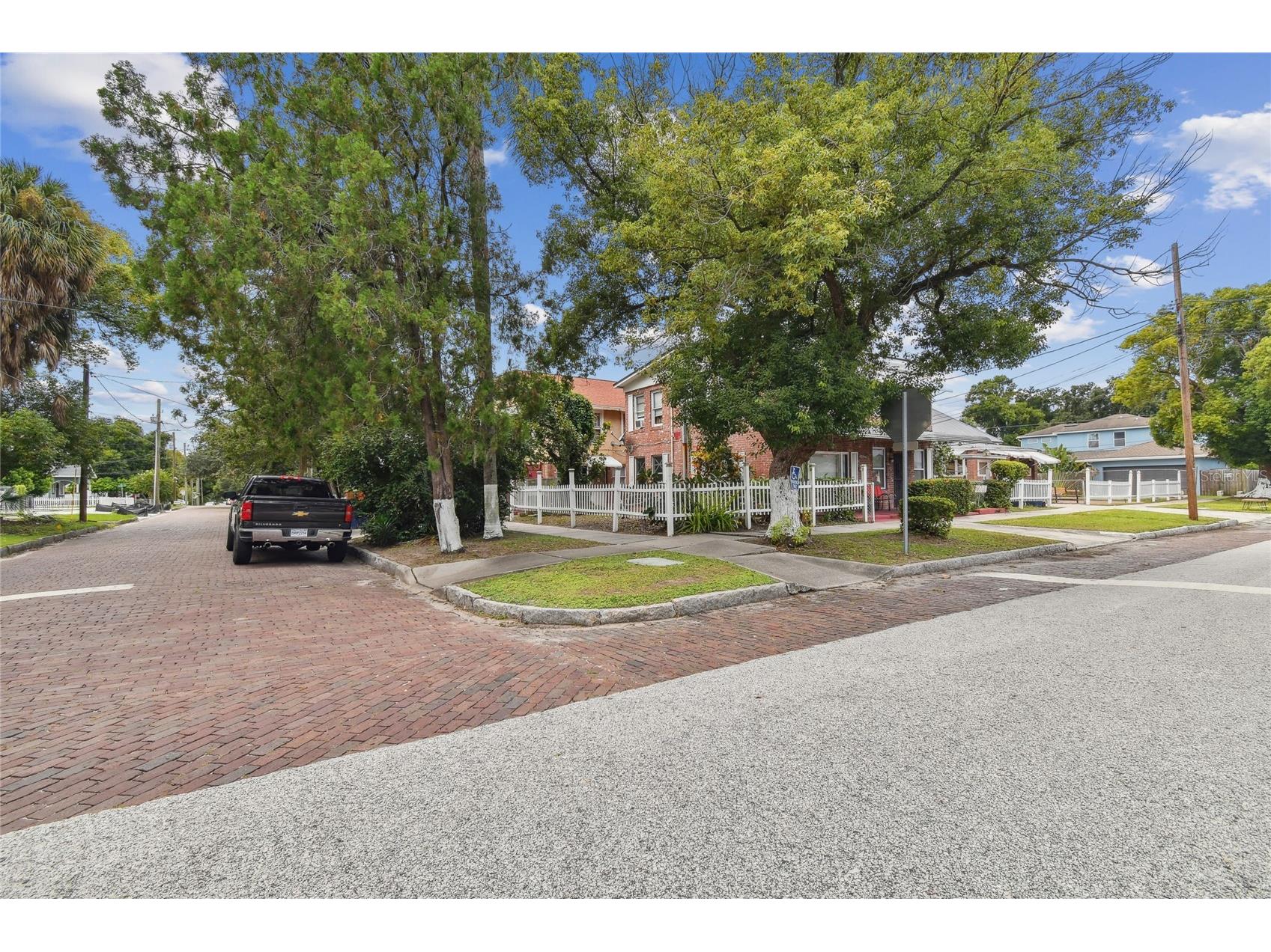 2402 N Highland Avenue Tampa FL 33602 TB8414120 image10