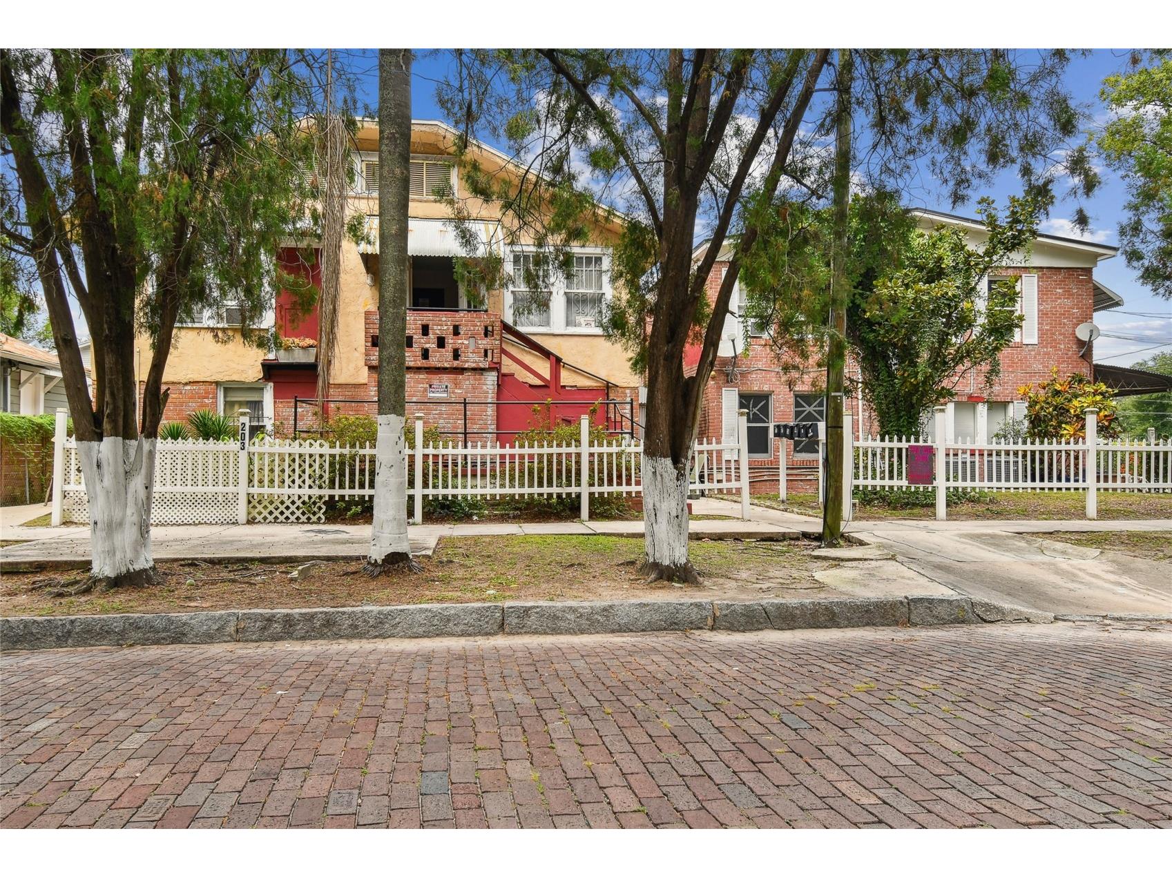 2402 N Highland Avenue Tampa FL 33602 TB8414120 image16