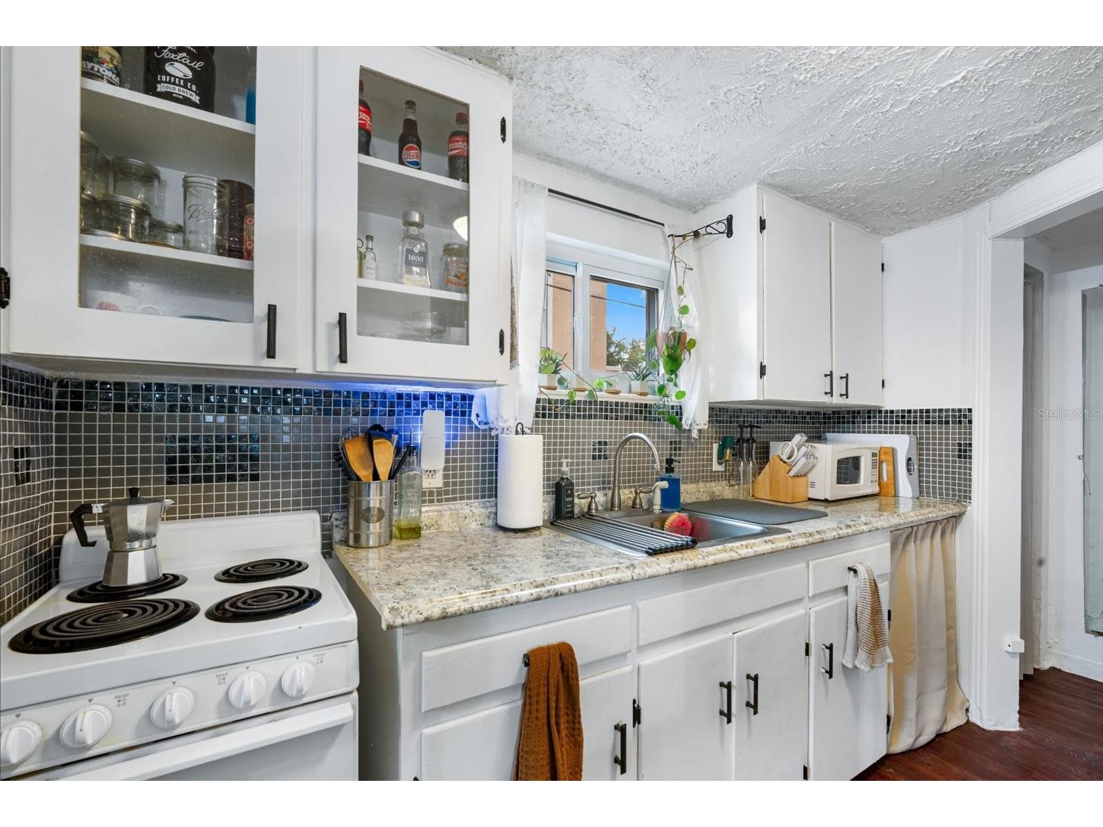 2402 N Ridgewood Avenue Tampa FL 33602 TB8440288 image36