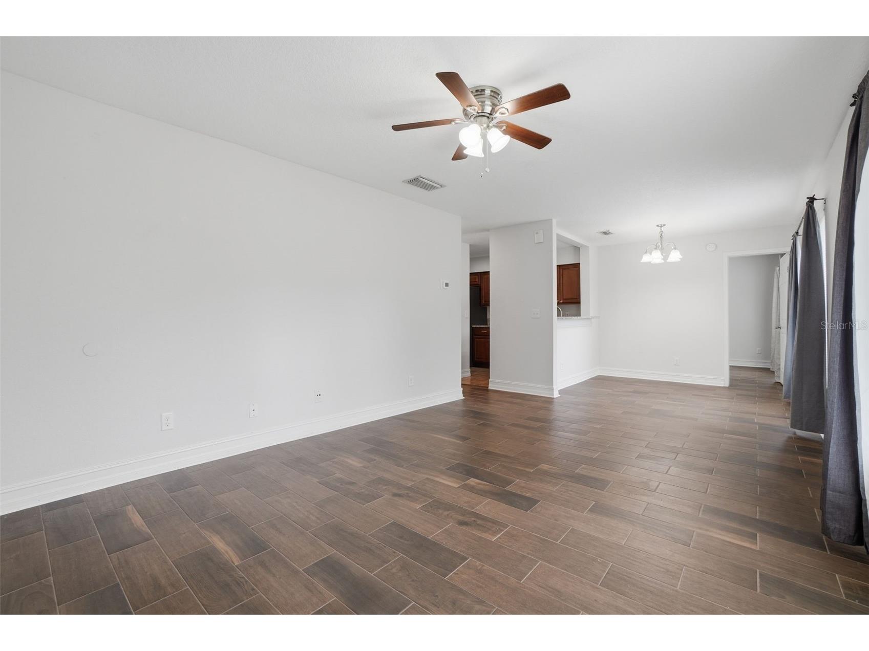 2402 Northlake Drive #2402 Sanford FL 32773 O6411991 image7