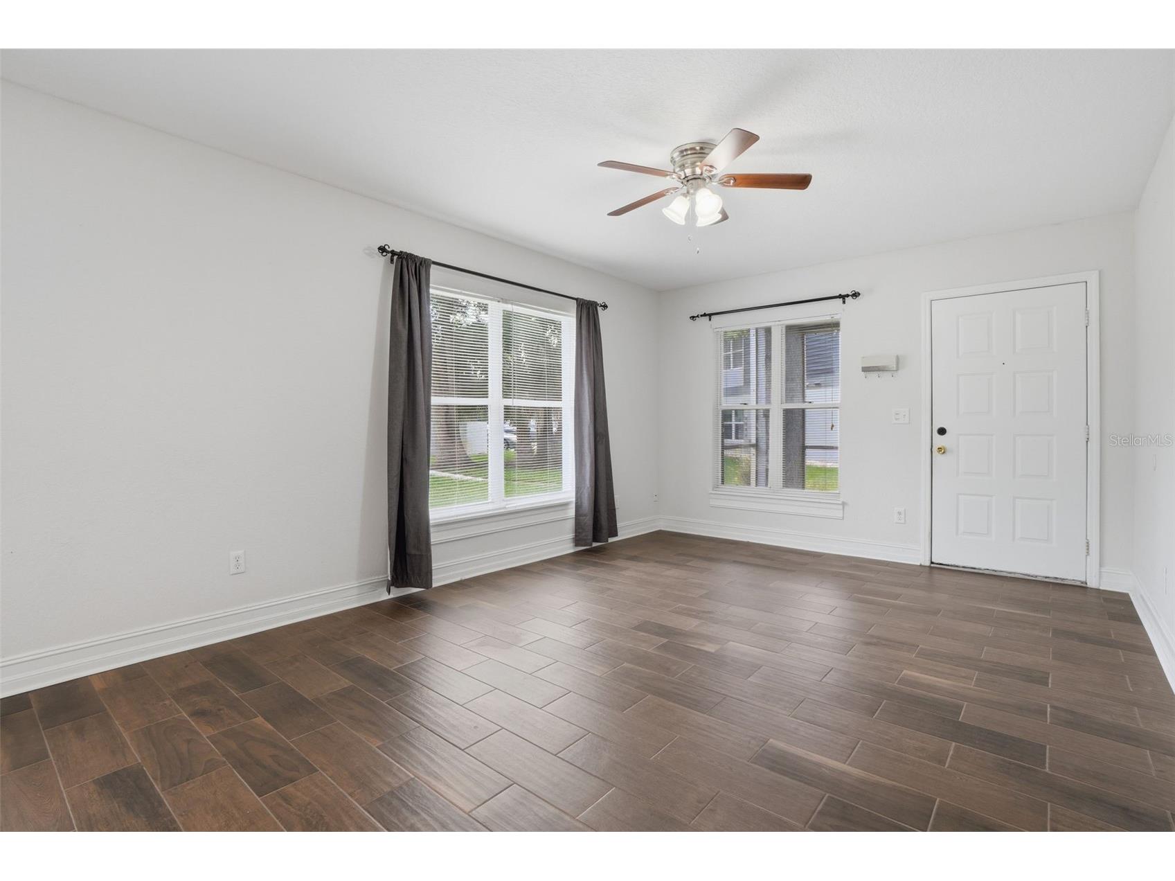 2402 Northlake Drive #2402 Sanford FL 32773 O6411991 image8