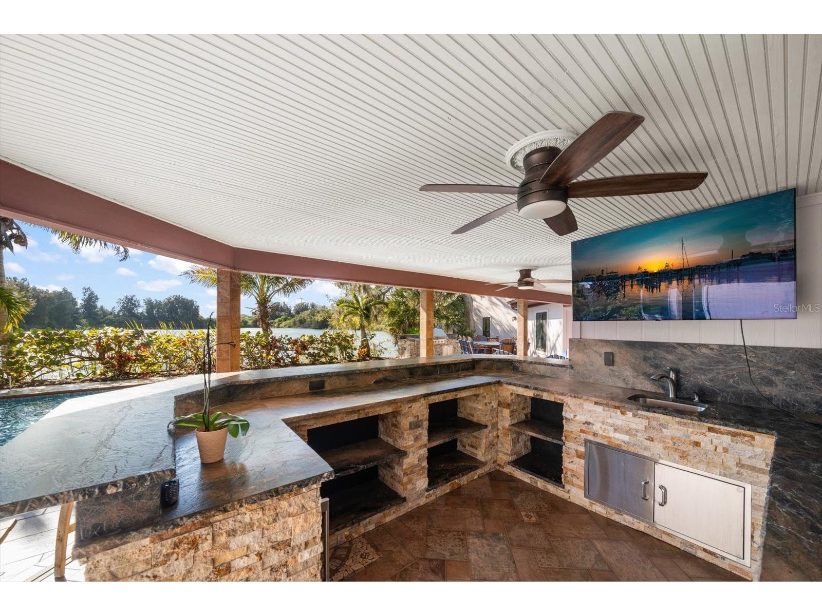 2402 Pine Hammock Clearwater FL 33764 TB8463686 image31