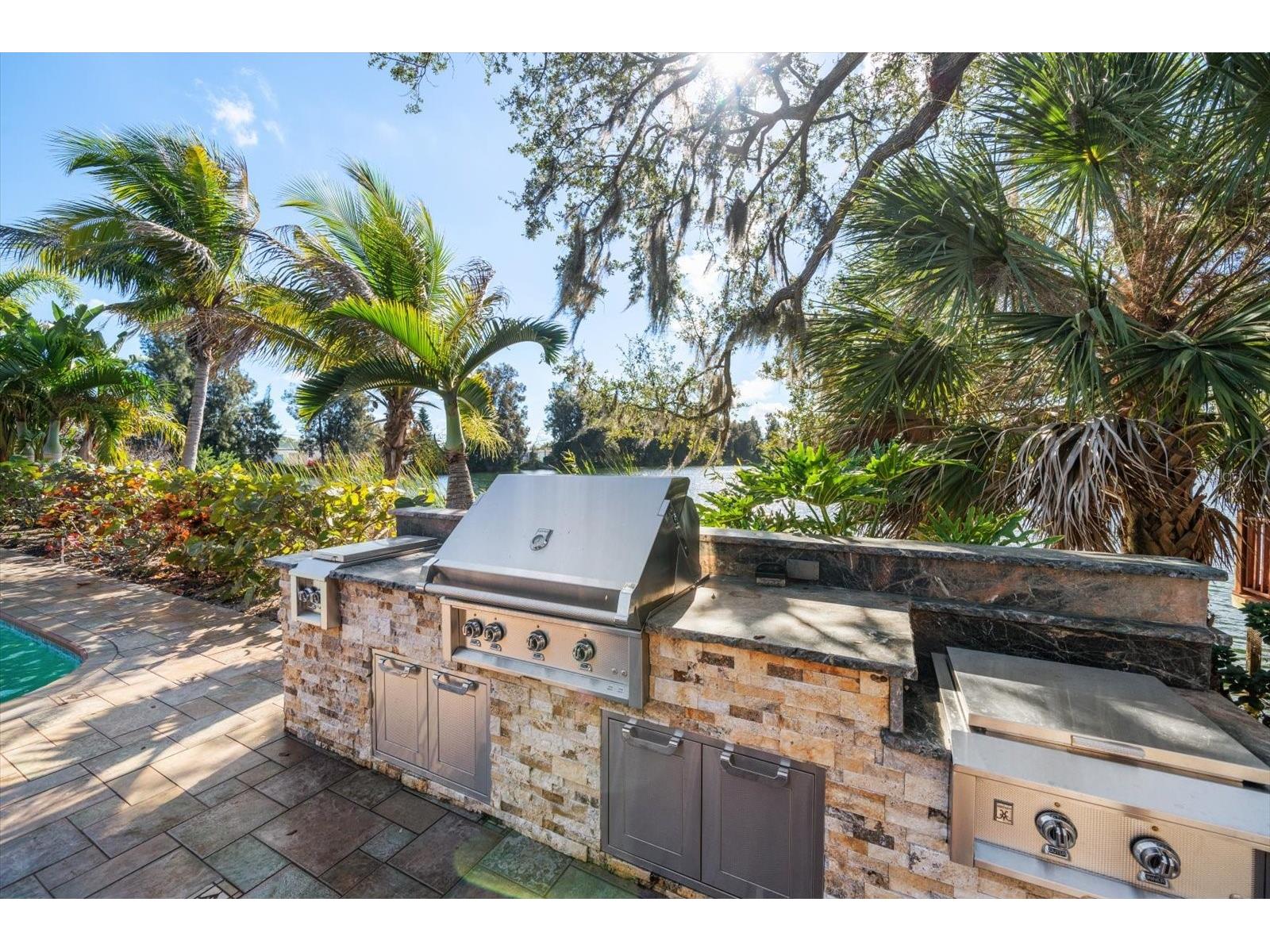 2402 Pine Hammock Clearwater FL 33764 TB8463686 image33