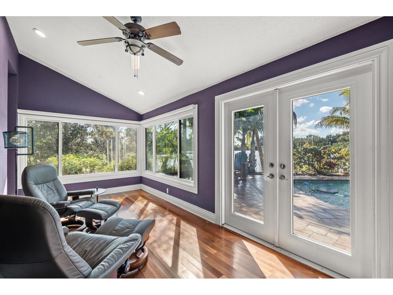 2402 Pine Hammock Clearwater FL 33764 TB8463686 image39