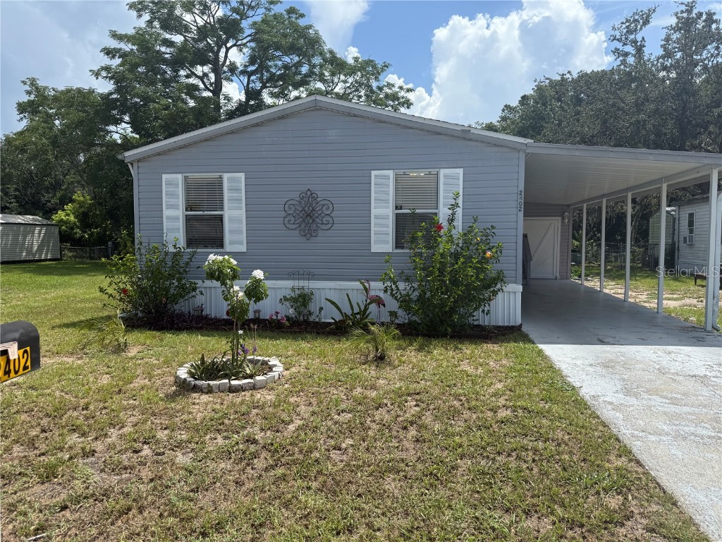 2402 Prestige Drive Holiday FL 34690 V4944156 image1