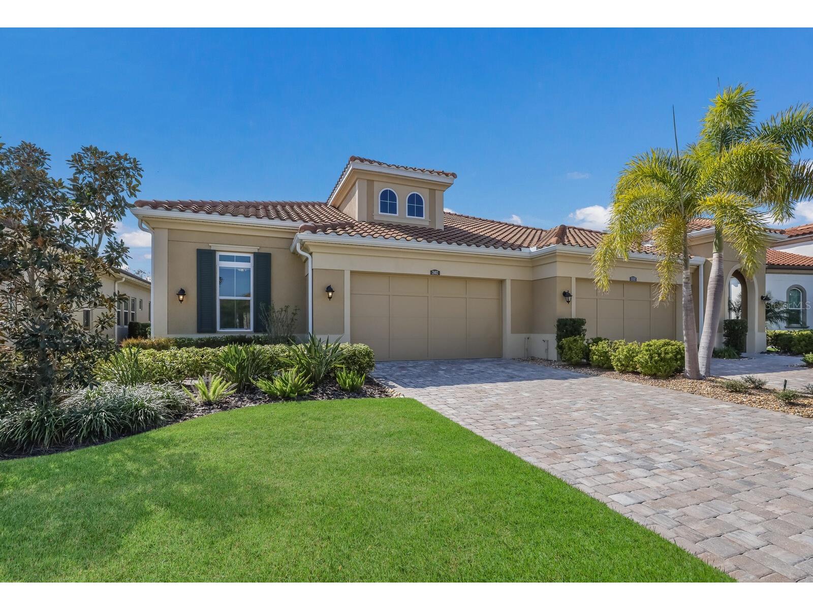 2402 Starwood Court Lakewood Ranch FL 34211 A4679505 image3